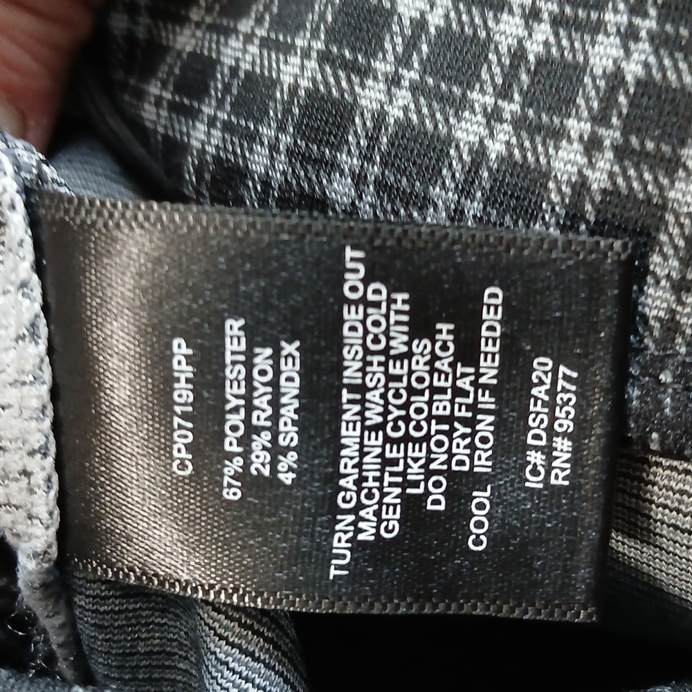 Black and White Checkered Pull-on Pants Womens Small (Tag Missing) Office Casual - Picture 2 of 4